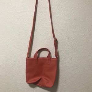 Over the shoulder salmon bag